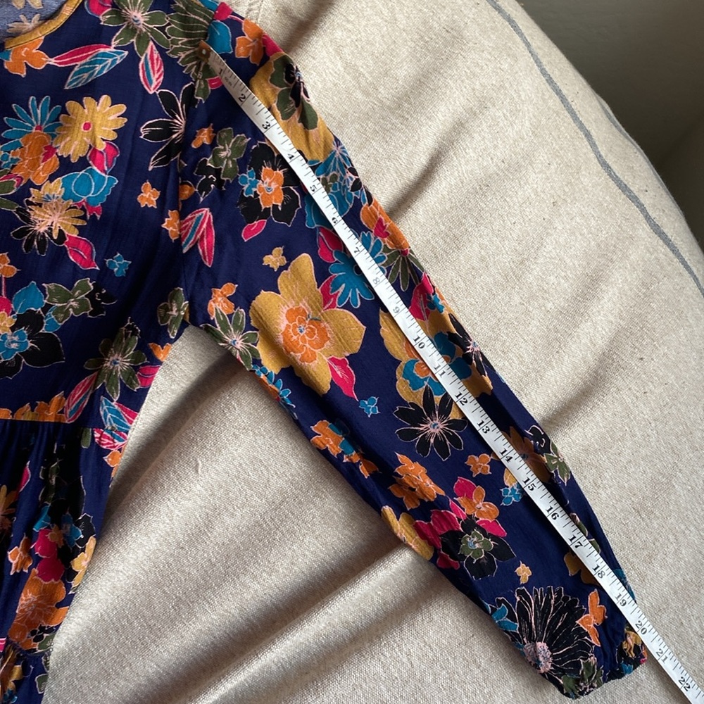 RACHEL ZOE Floral Peasant Blouse With Neck Tie - Picture 9 of 10